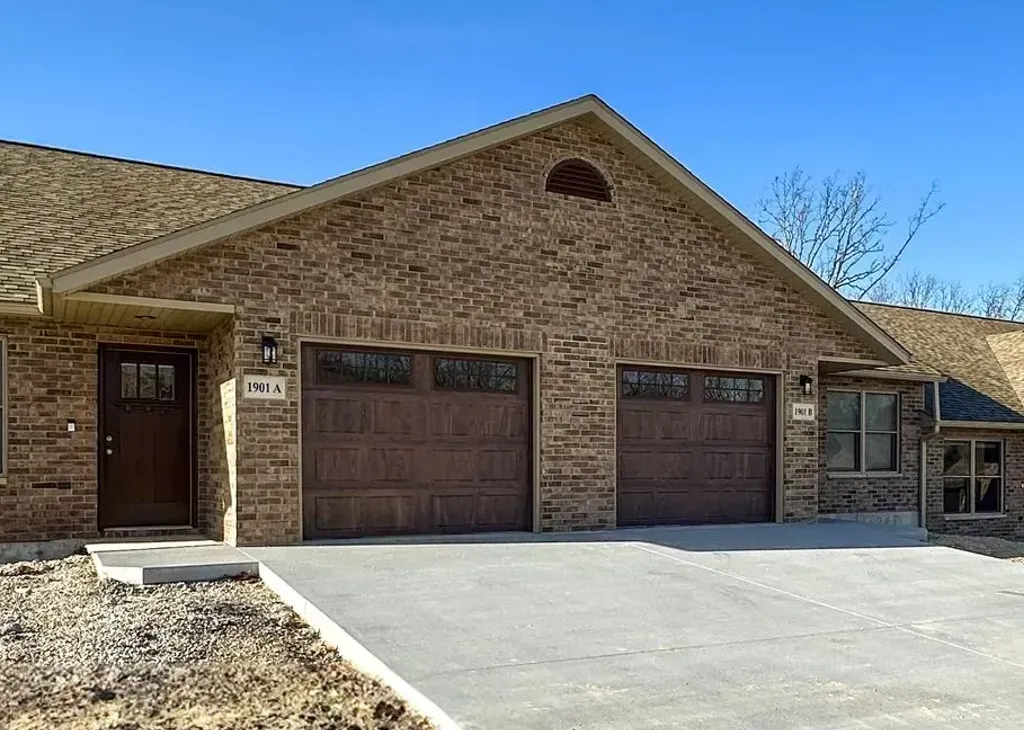 property for rent #1