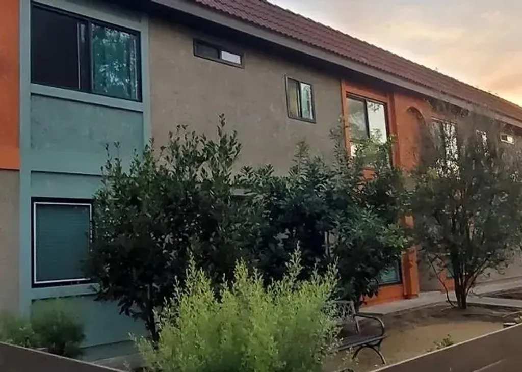 property for rent #1