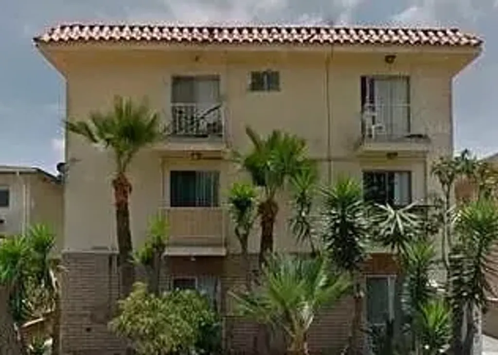 property for rent #1