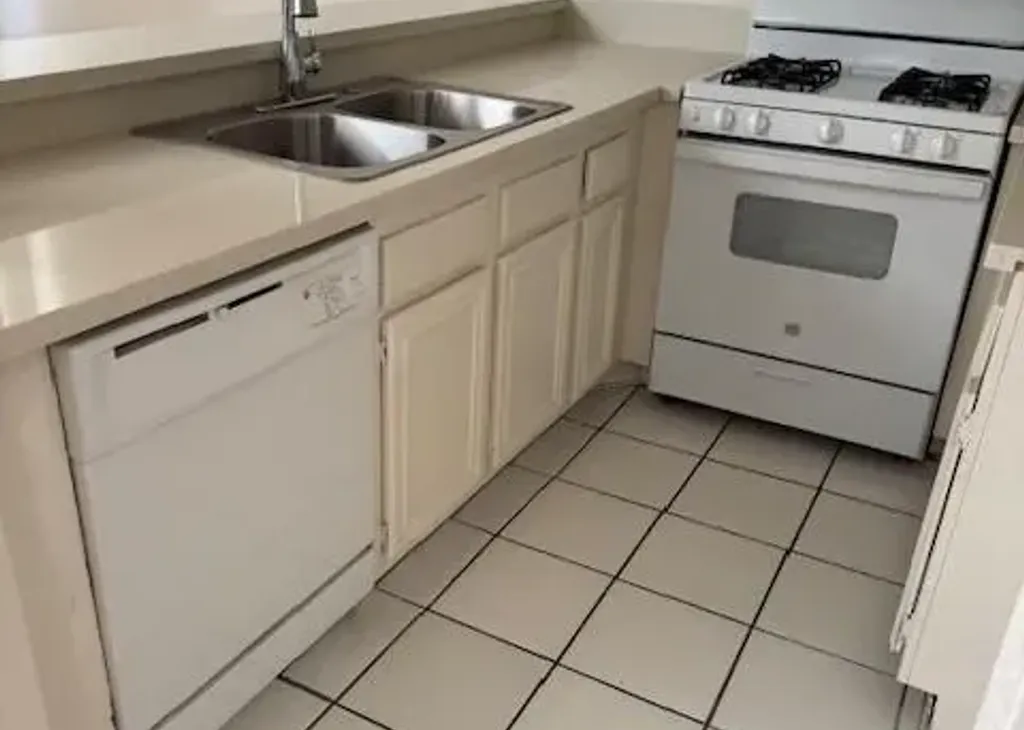 property for rent #1