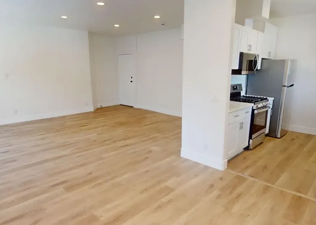 property for rent #1