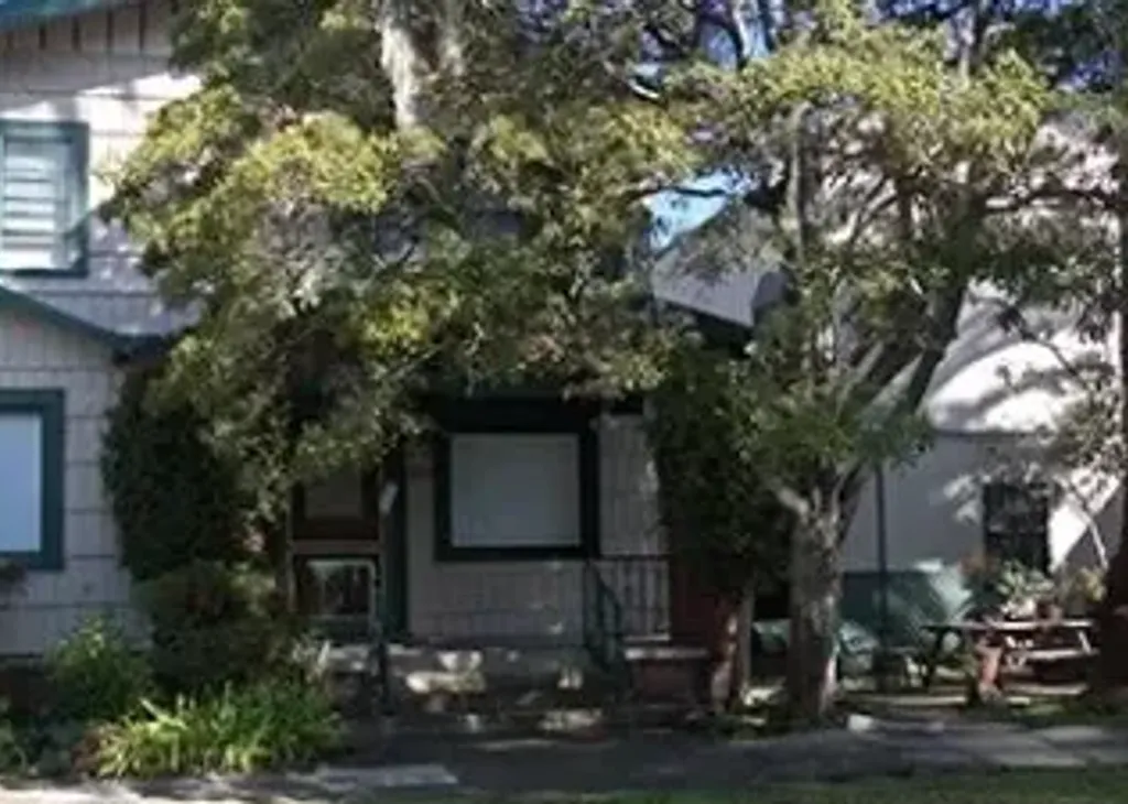 property for rent #1