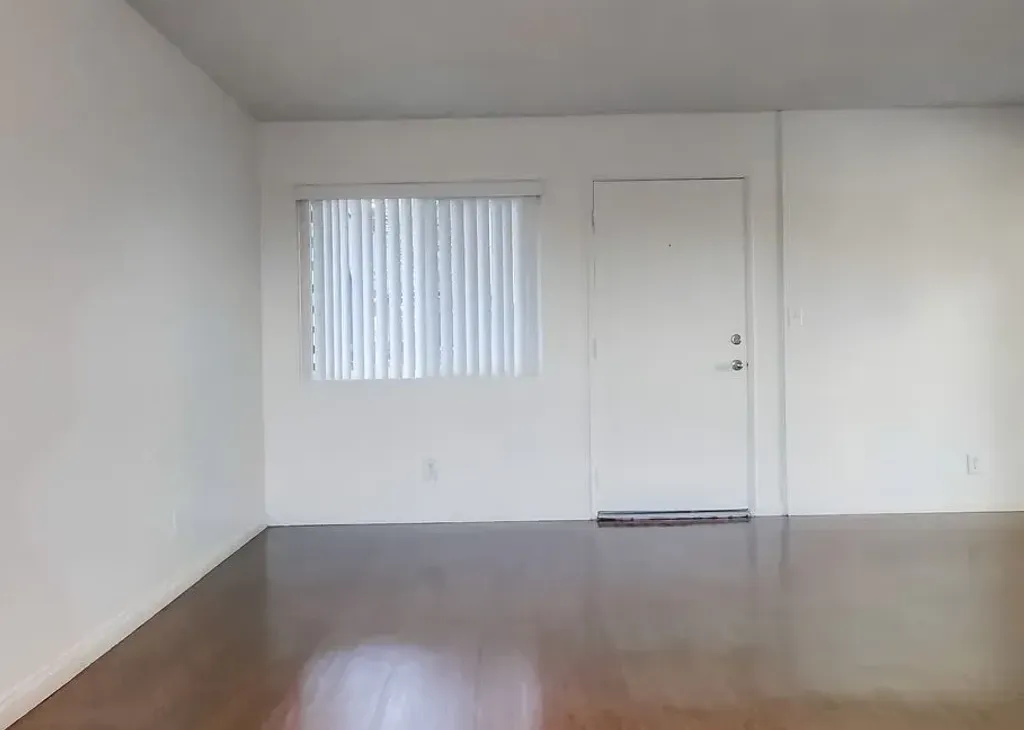 property for rent #1