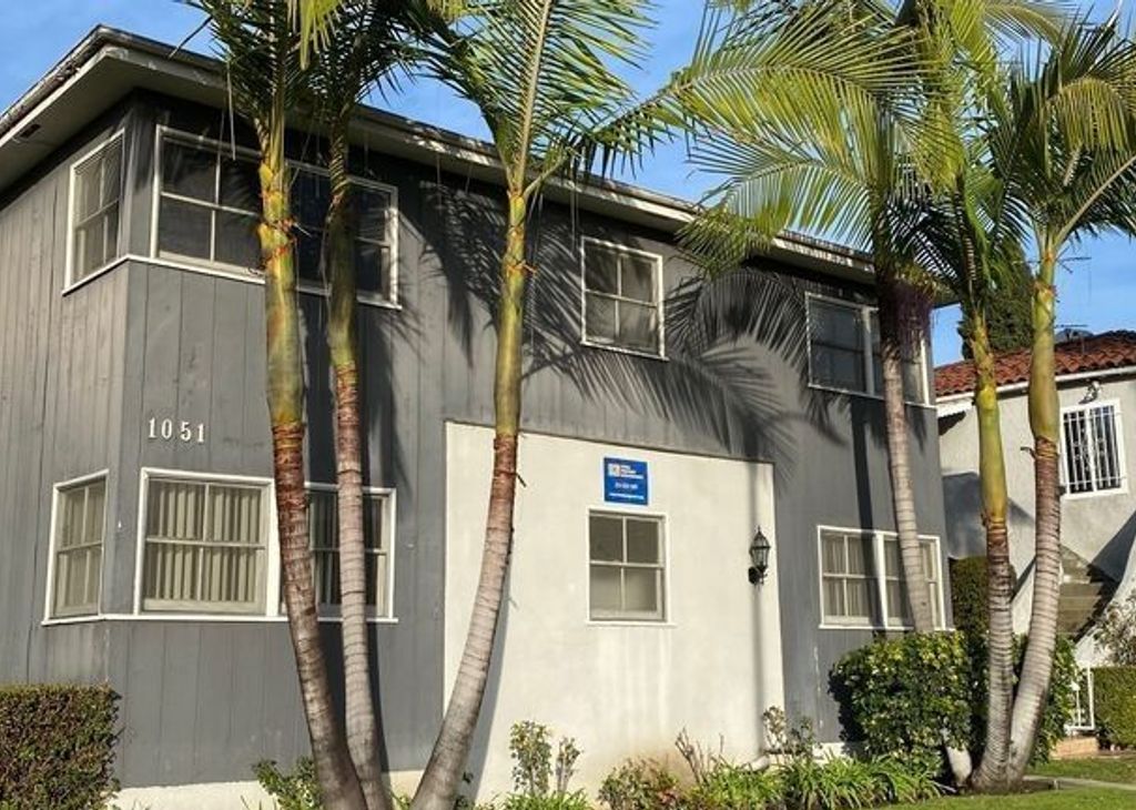 property for rent #1