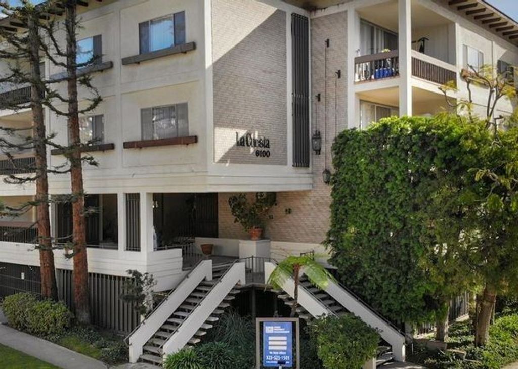 property for rent #1