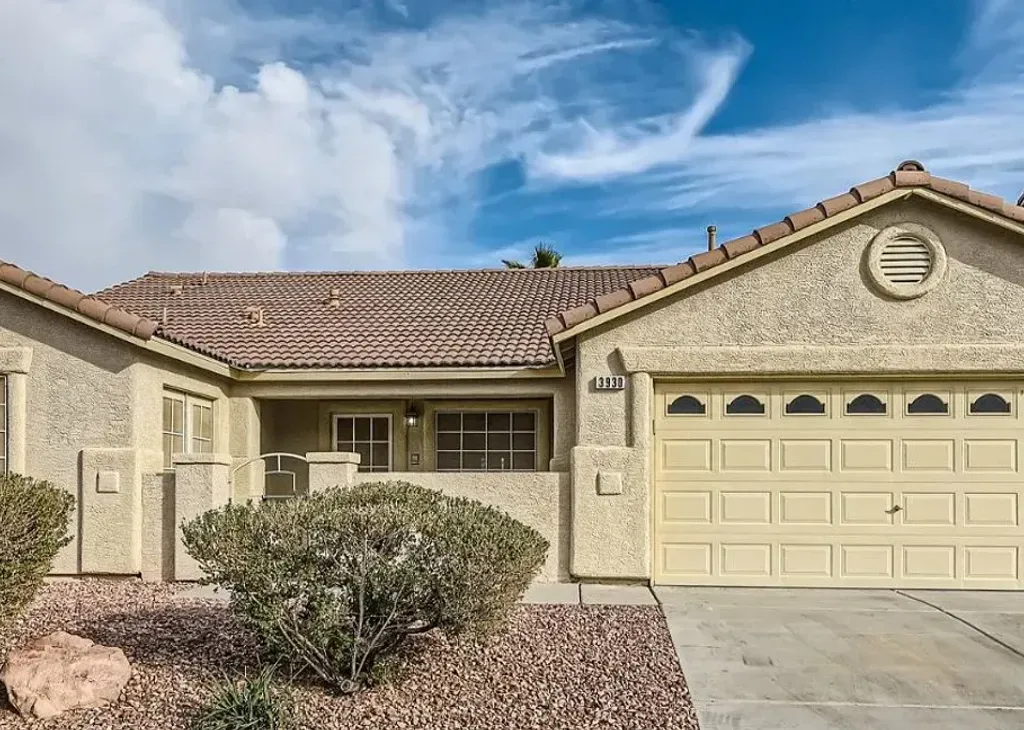 property for rent #1