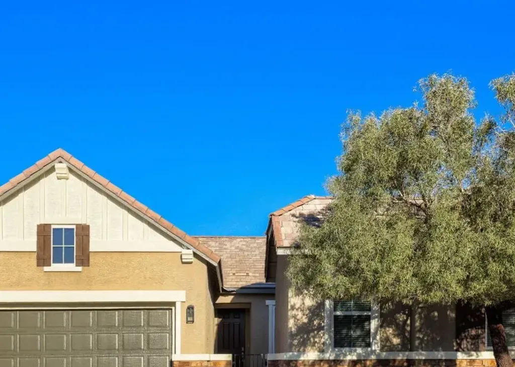 property for rent #1