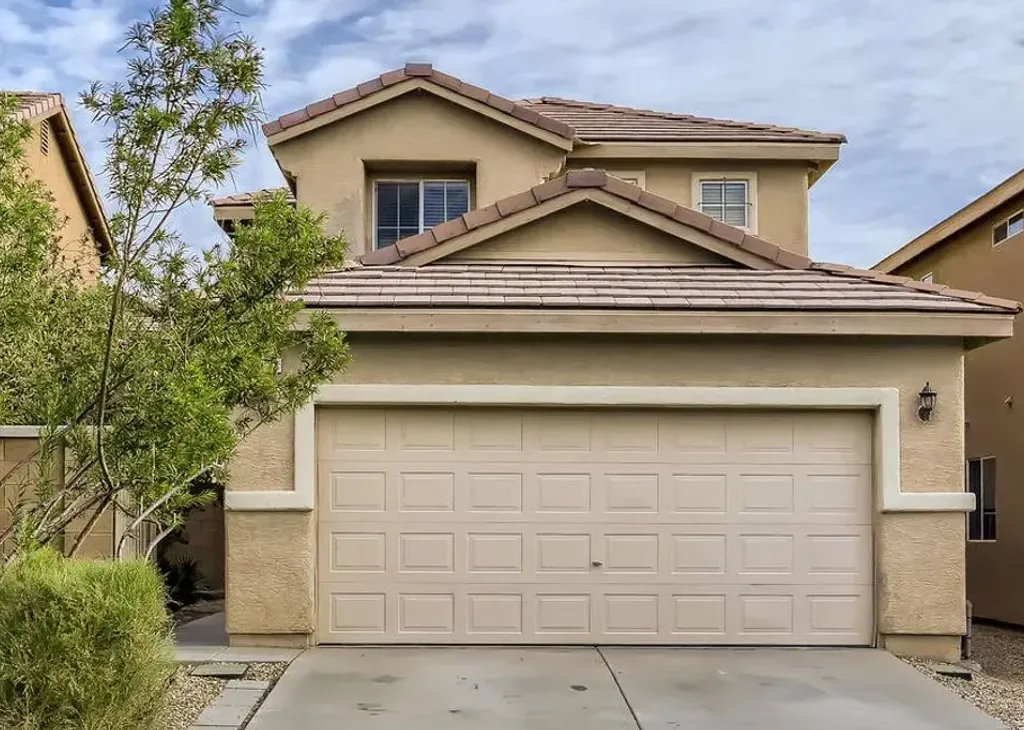 property for rent #1