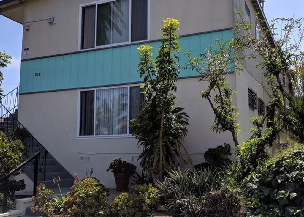 property for rent #1