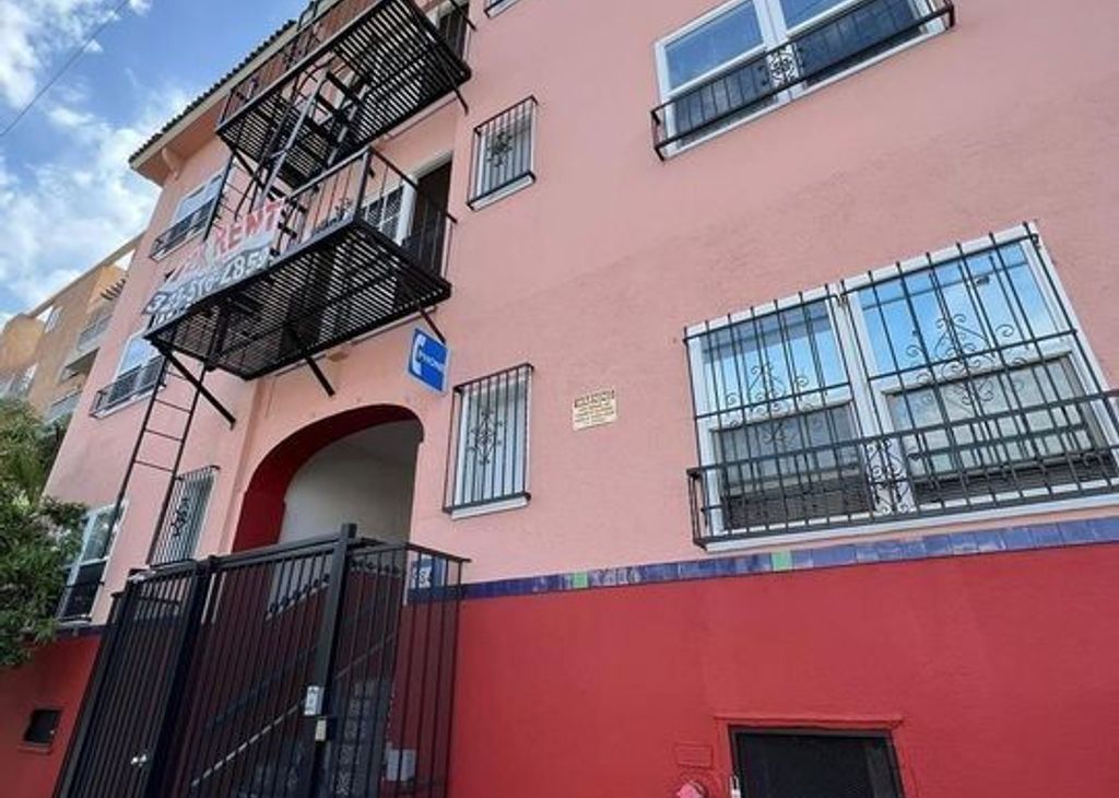 property for rent #1