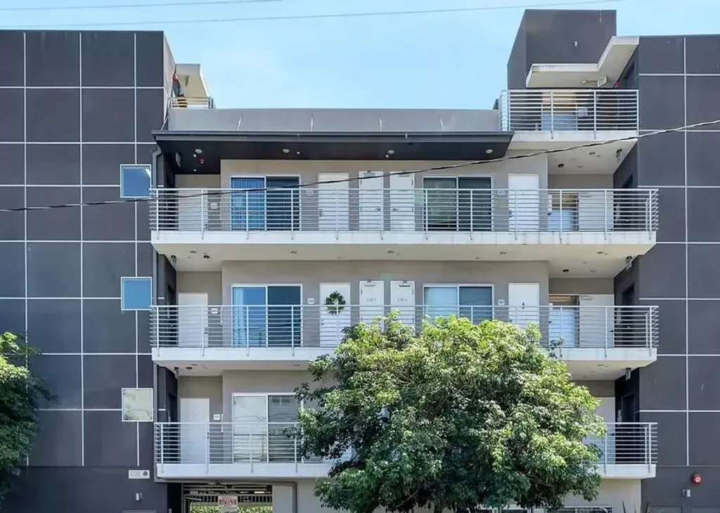 property for rent #1