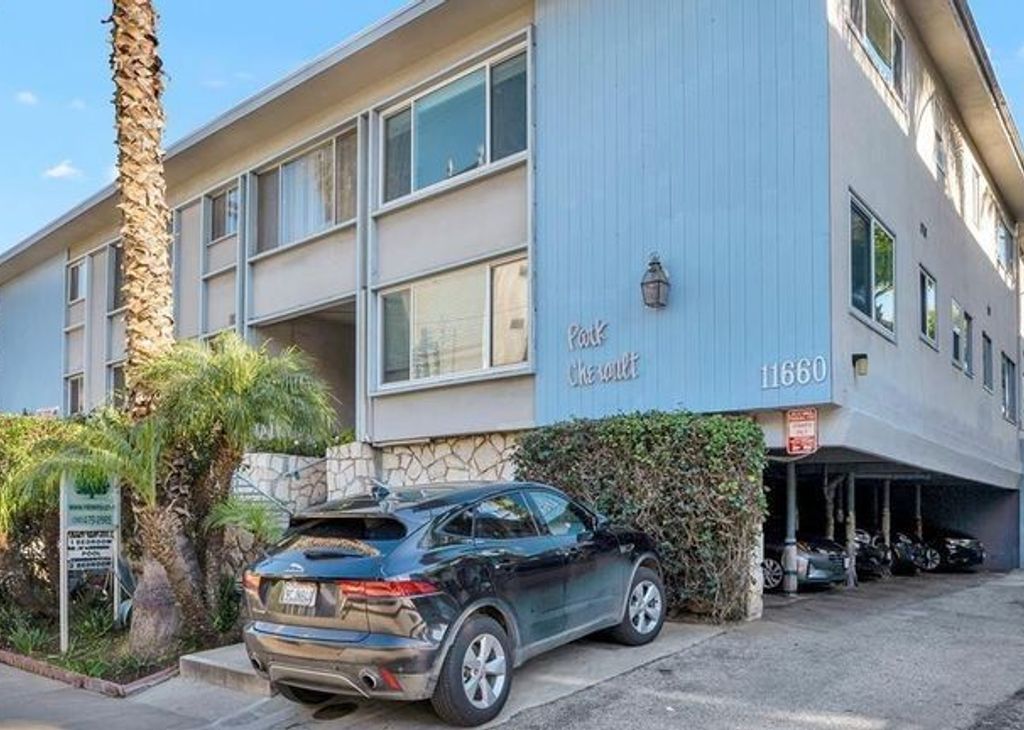 property for rent #1