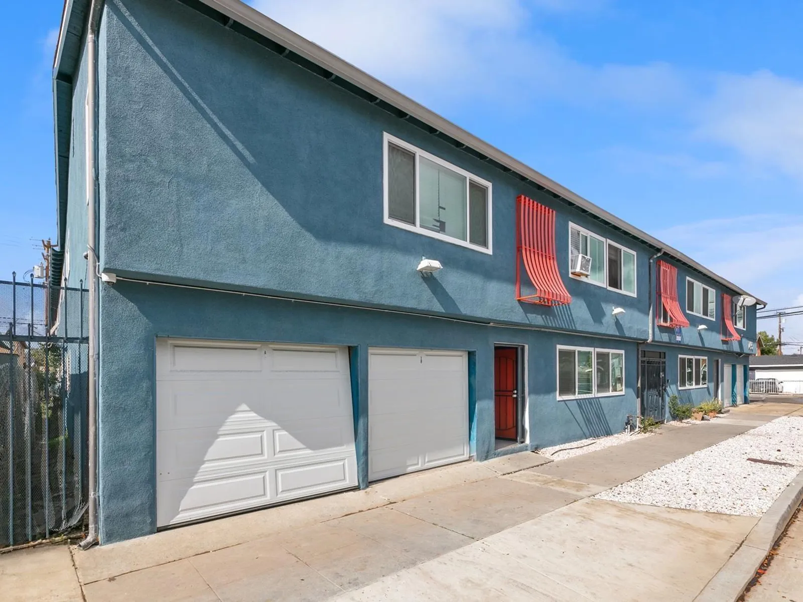 1495 Peterson Ave 1