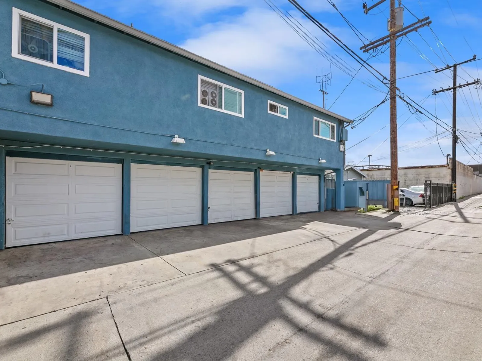 1495 Peterson Ave 6