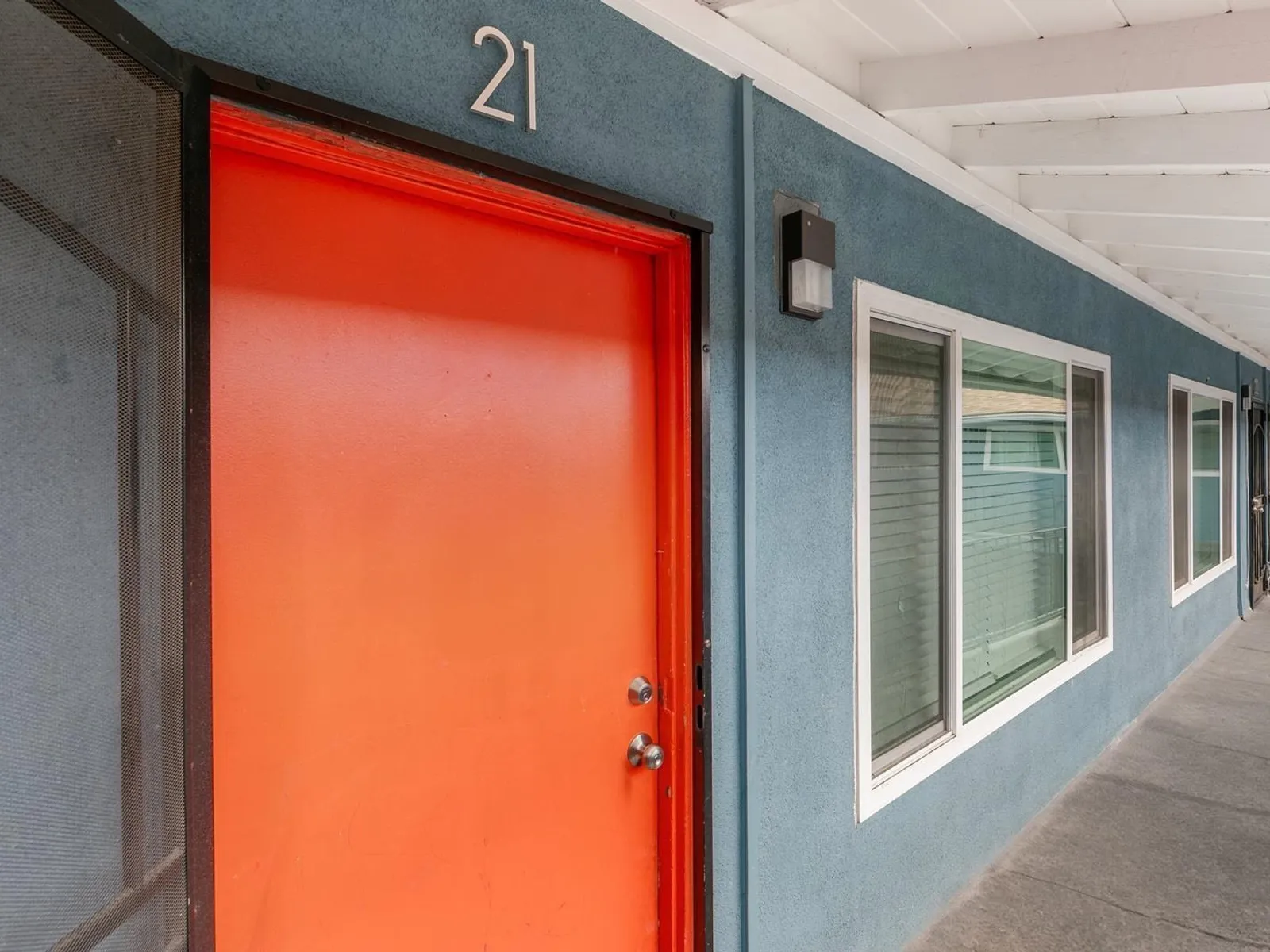 1495 Peterson Ave 14