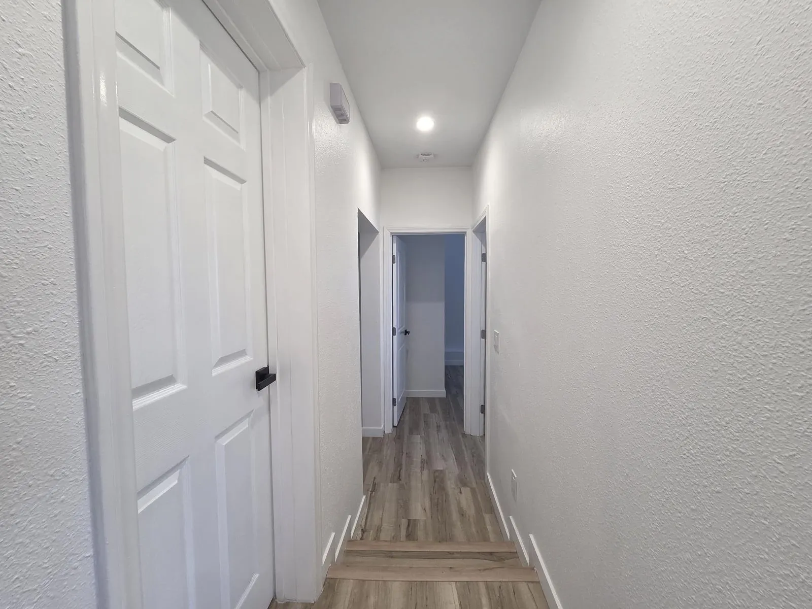 1411 Mohawk St - 7