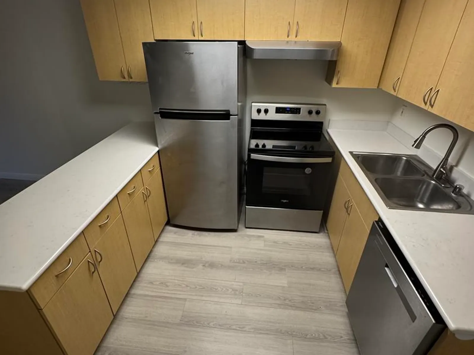 3030 WAVERLY DRIVE - 4