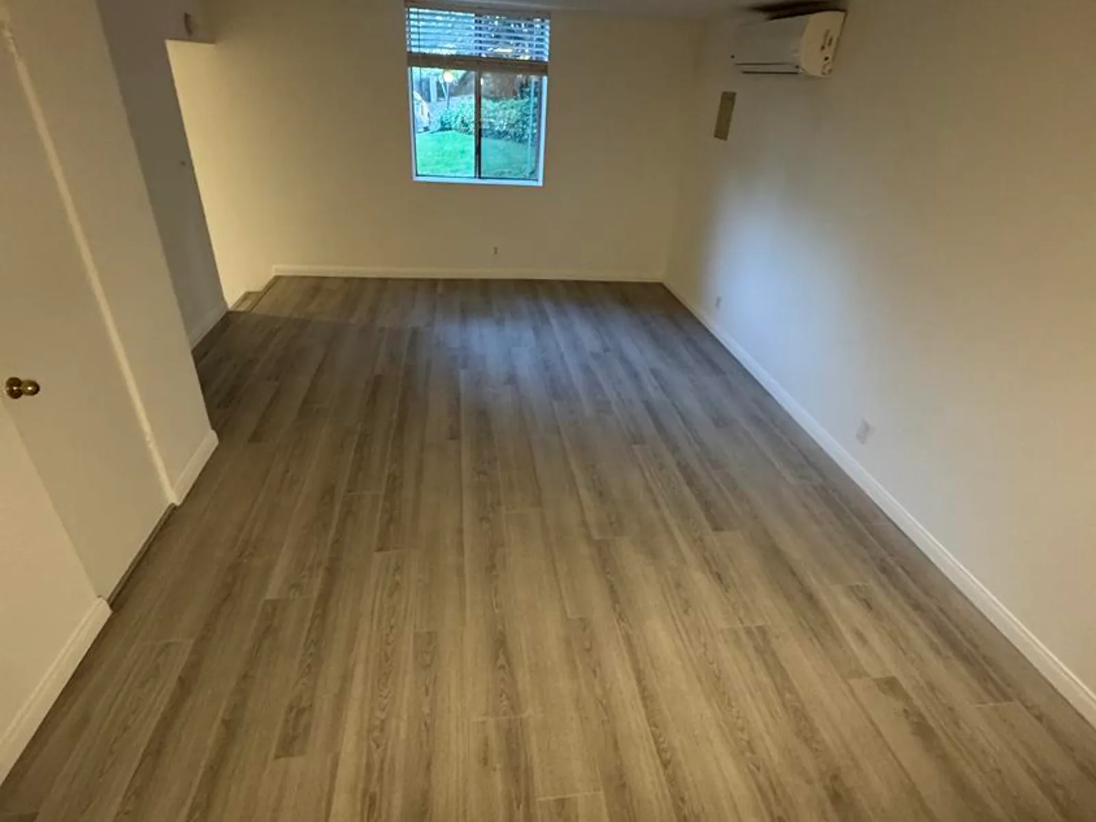3030 WAVERLY DRIVE - 7