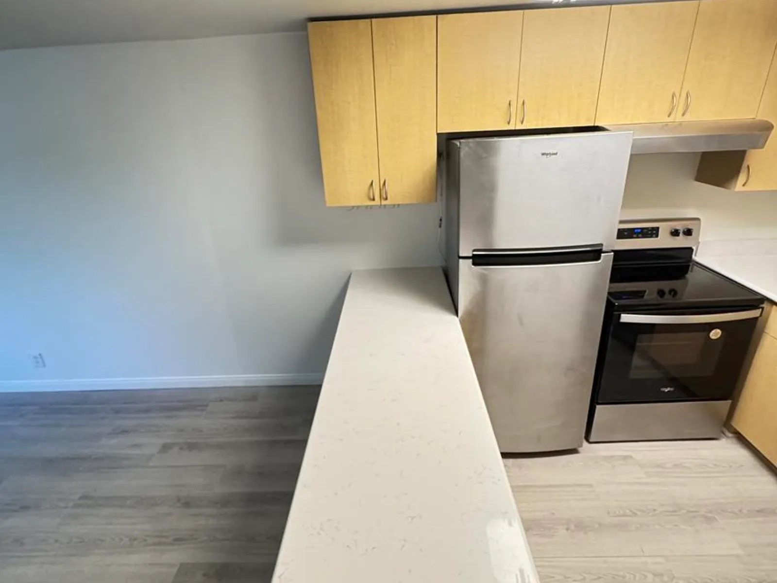 3030 WAVERLY DRIVE - 7