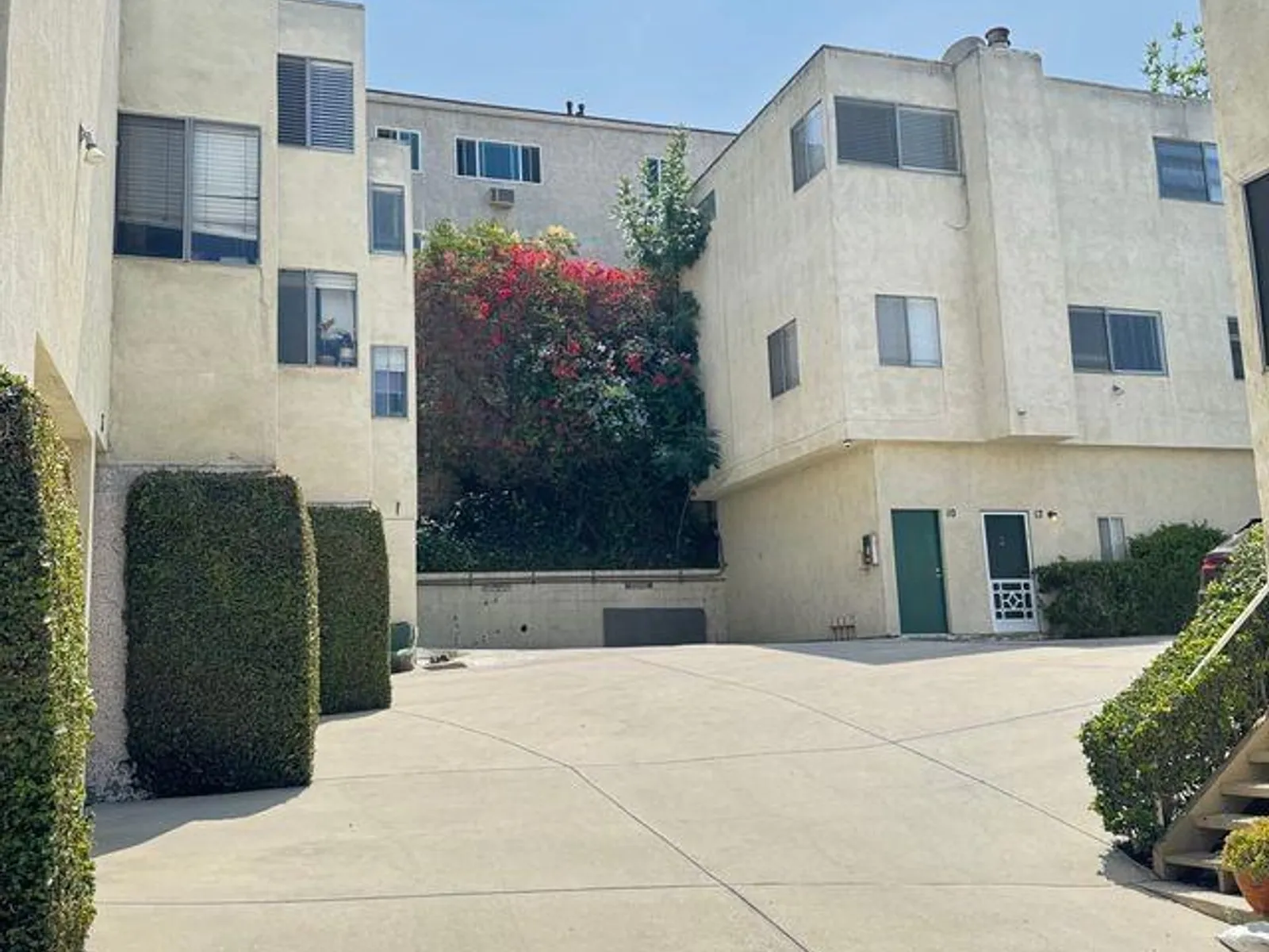 3030 WAVERLY DRIVE 4