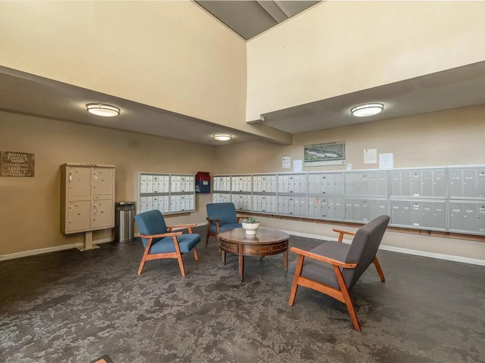 860 West 5th Street 5