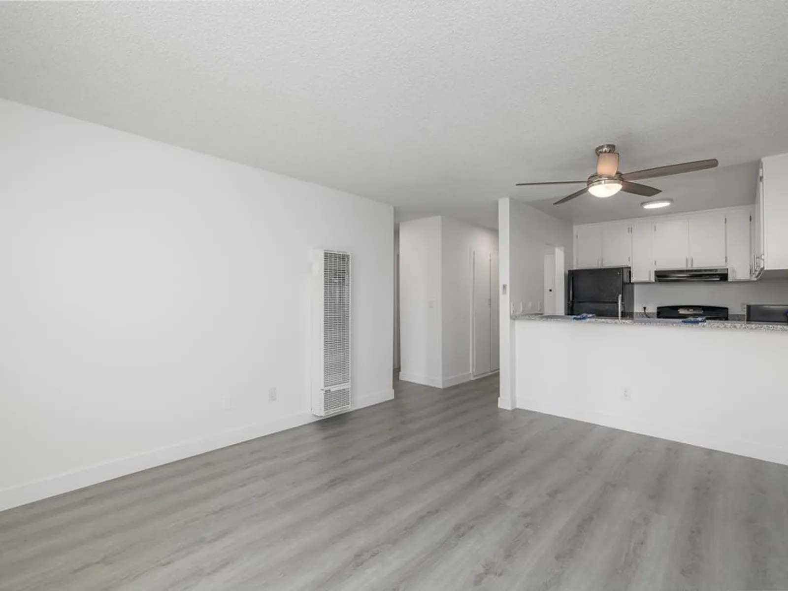 860 West 5th Street 9