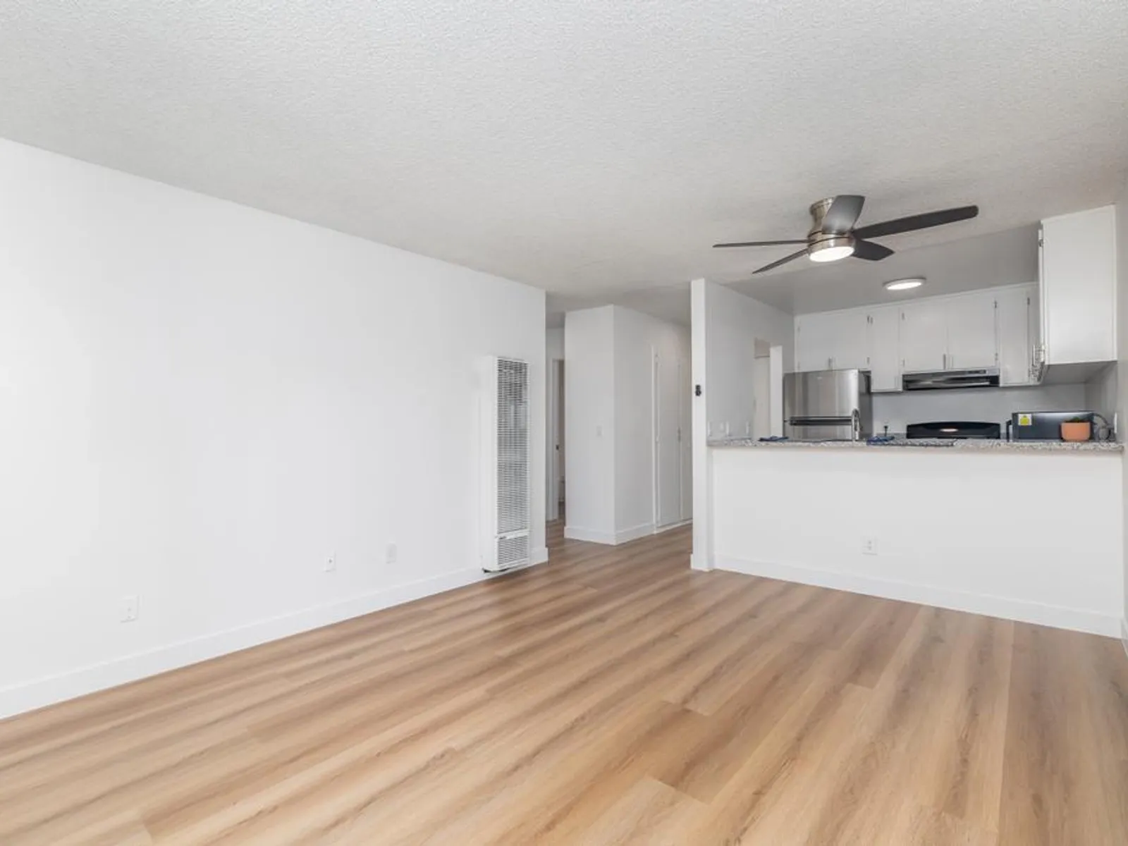860 West 5th Street 12