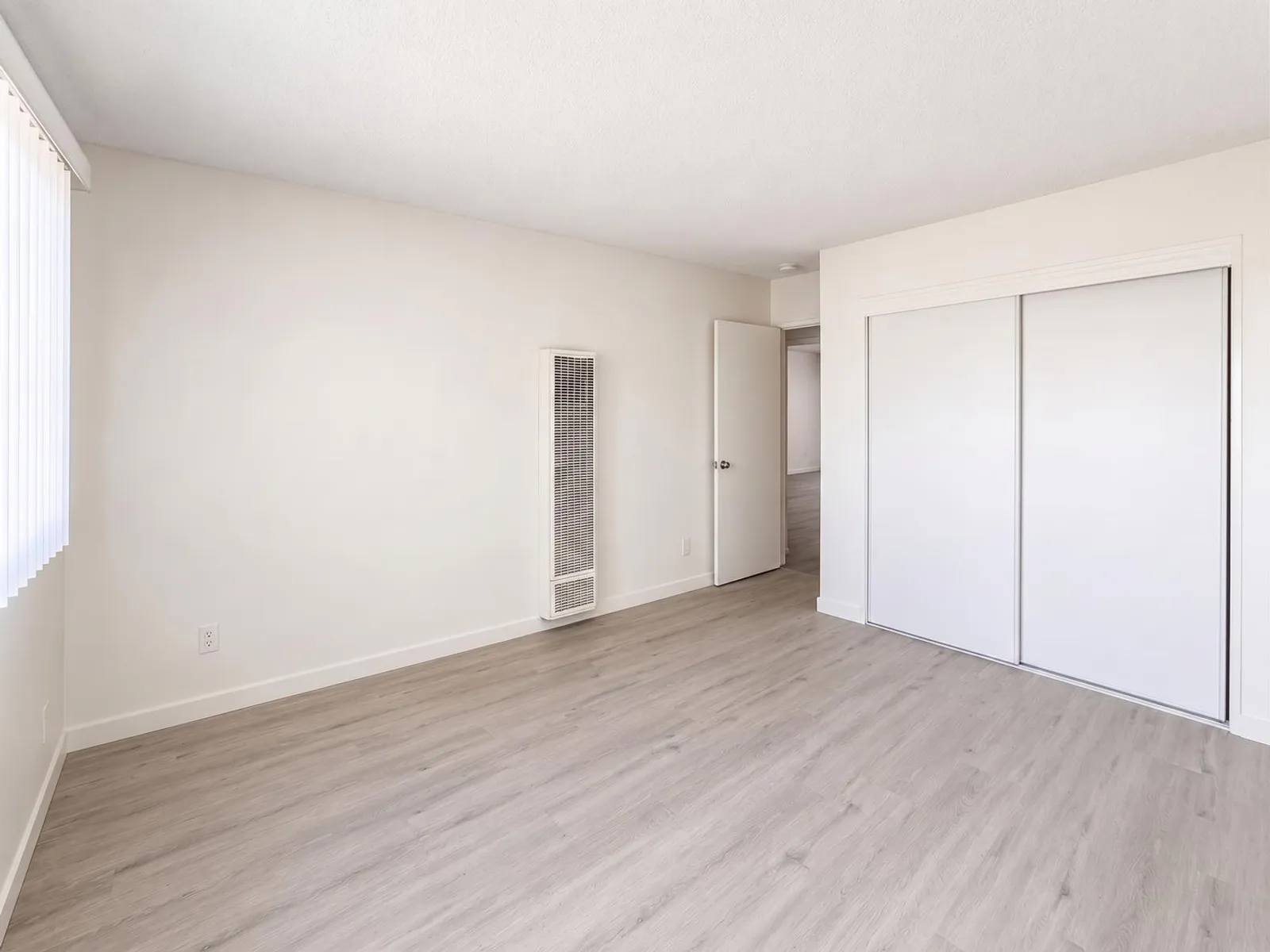 6819 Laurel Canyon Blvd. - 5