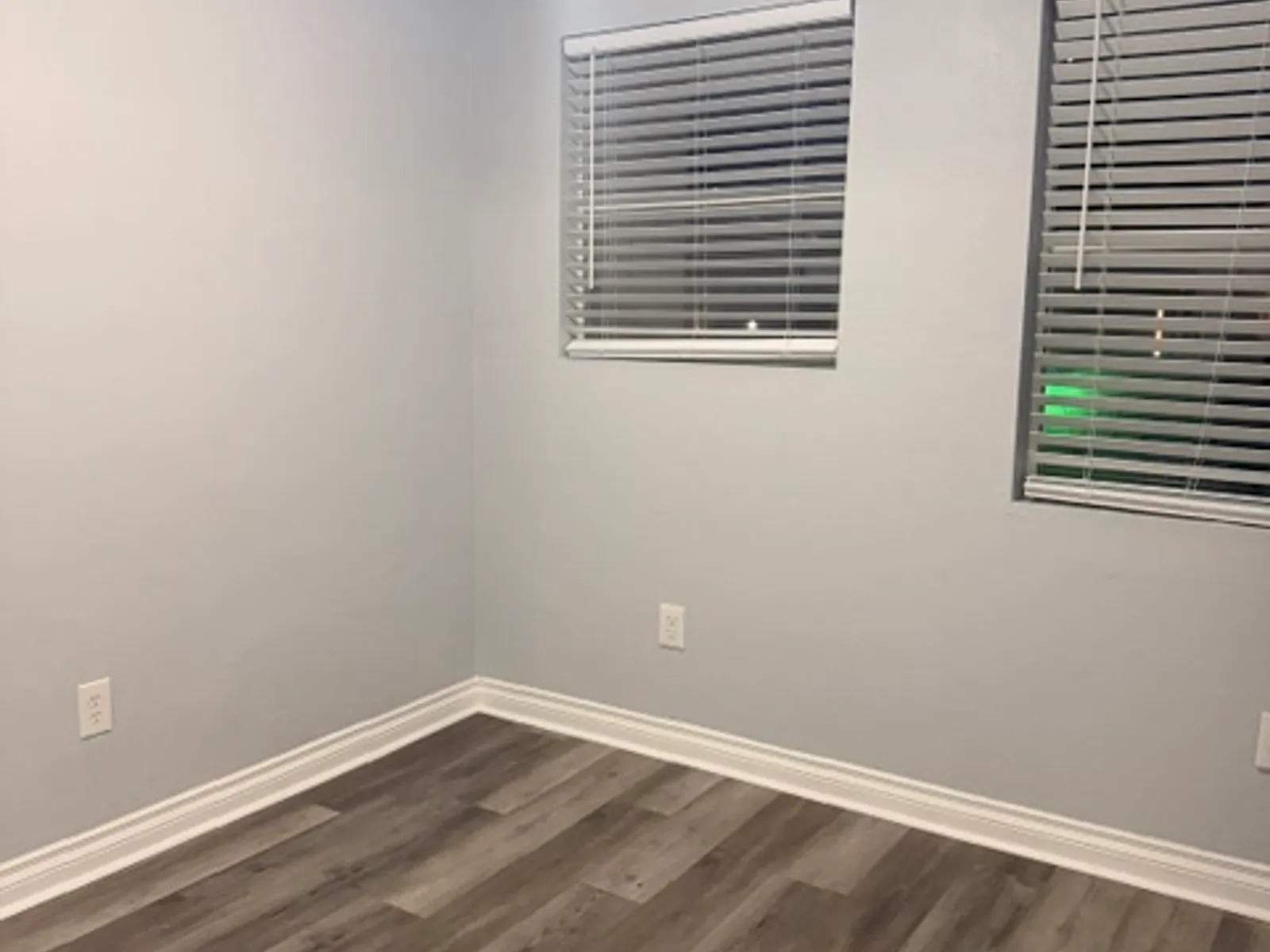 Apartment photo for 1032-1036 S Normandie Ave, photo 2