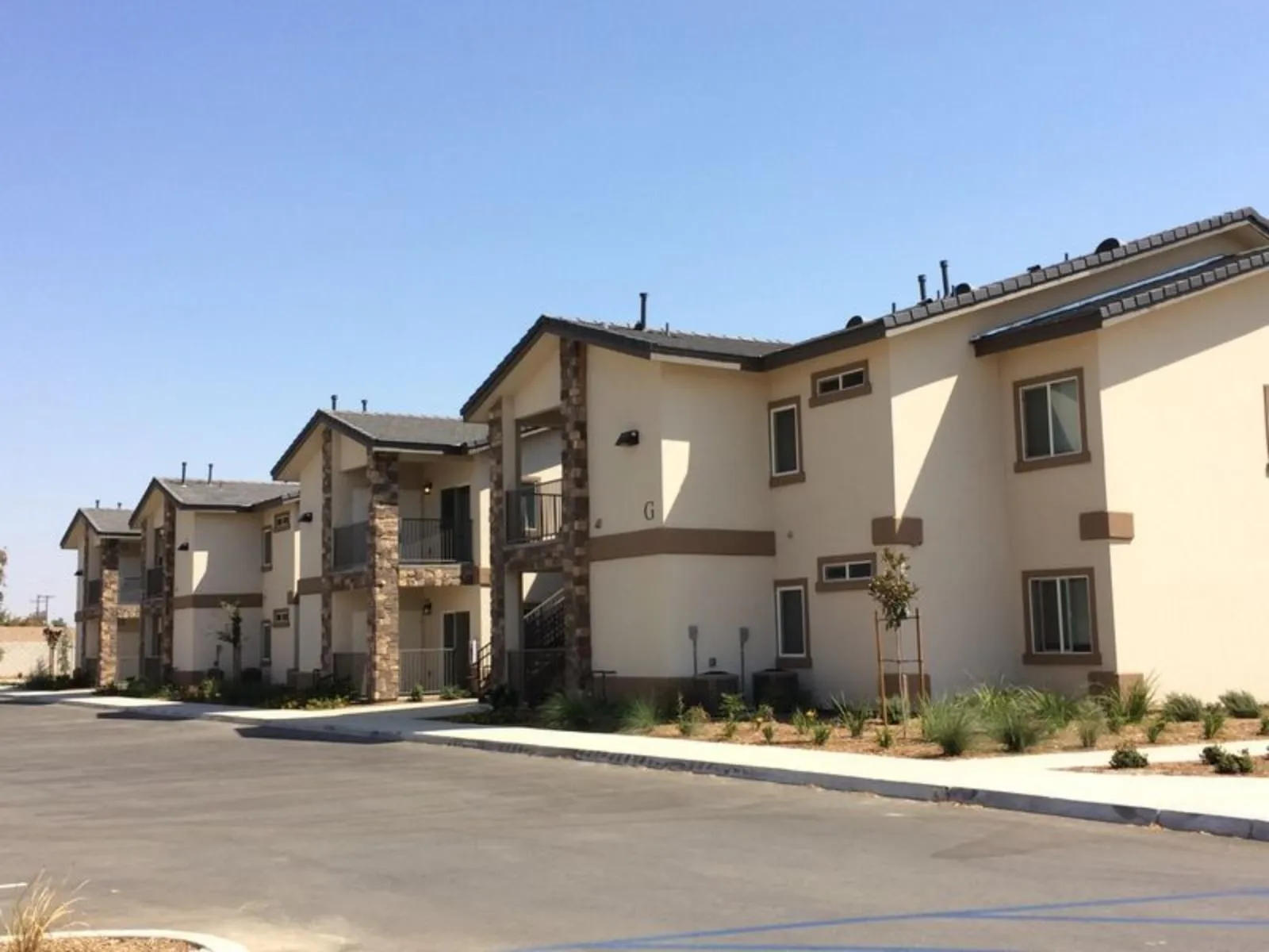 2600 Sablewood Drive 4