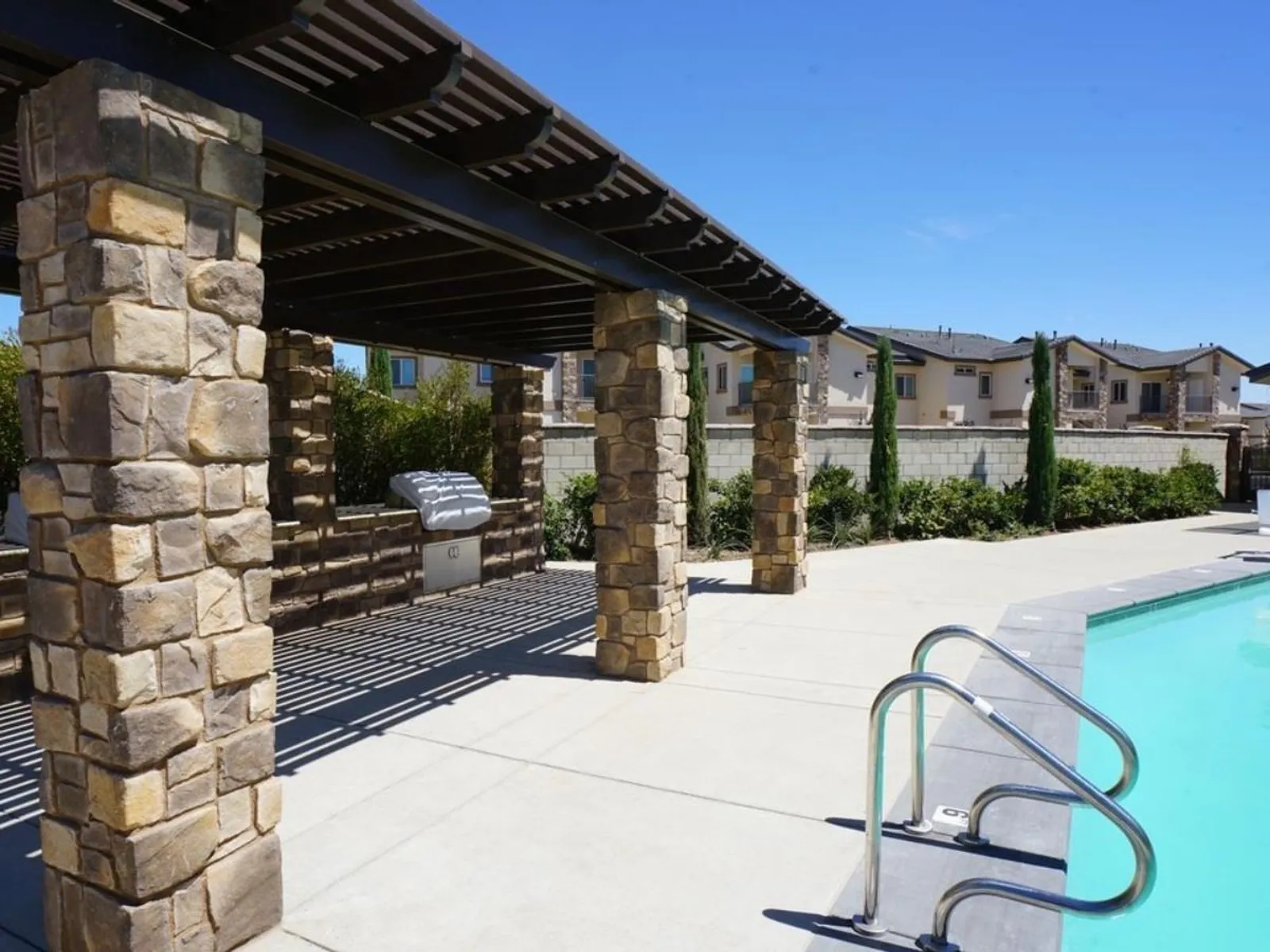 2600 Sablewood Drive 20