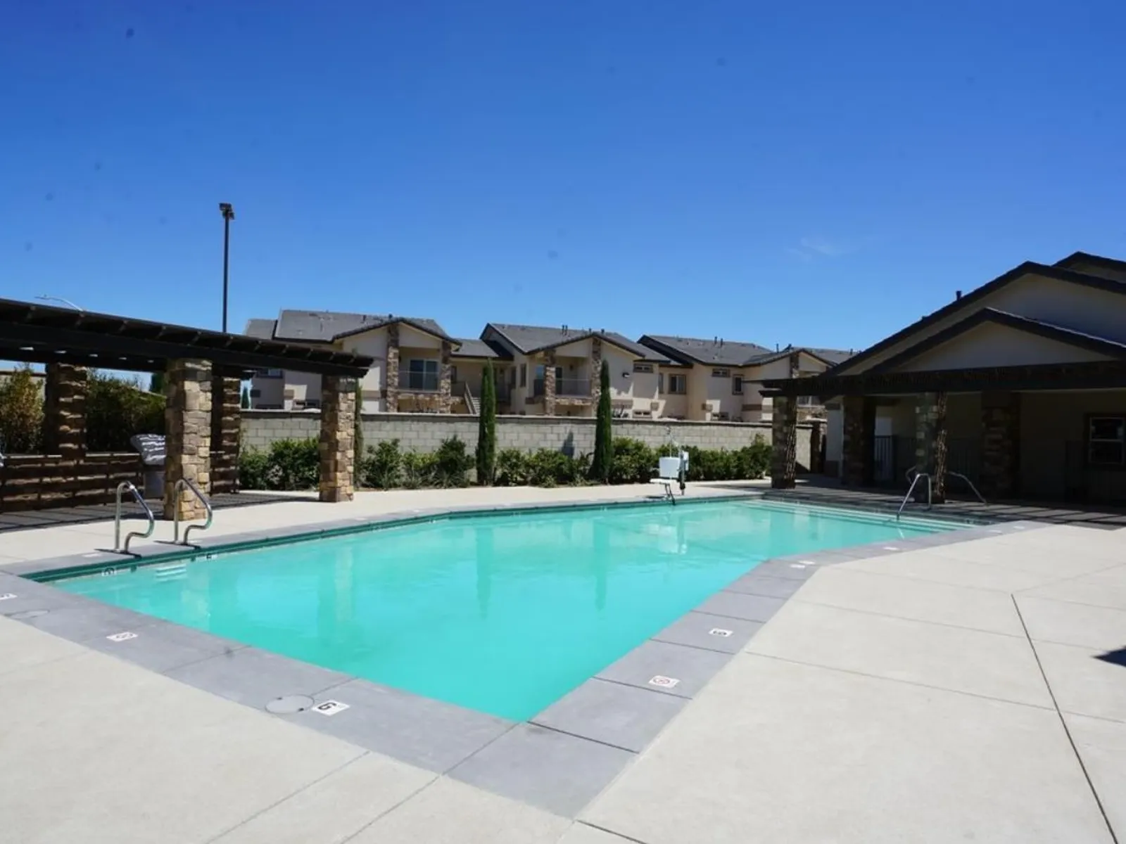2600 Sablewood Drive 21