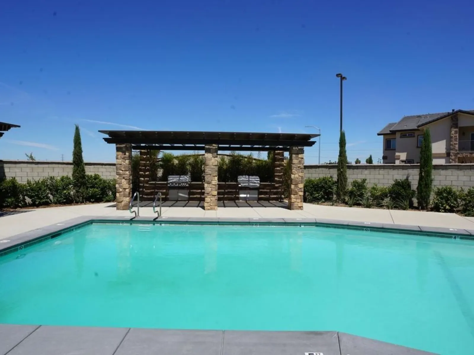 2600 Sablewood Drive 22