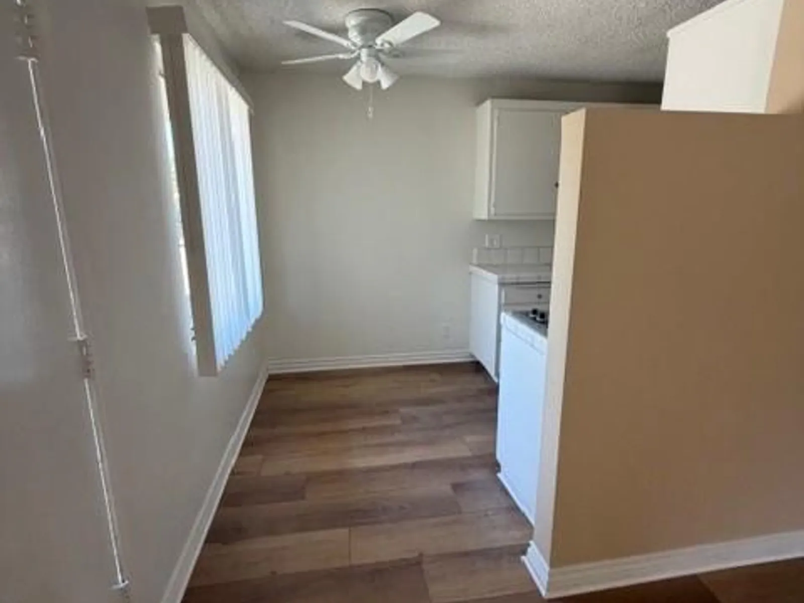 Apartment photo for 11126 Huston St, photo 2