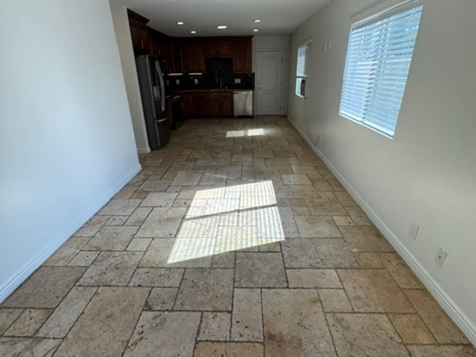 Apartment photo for 318 Cabrillo St, photo 1