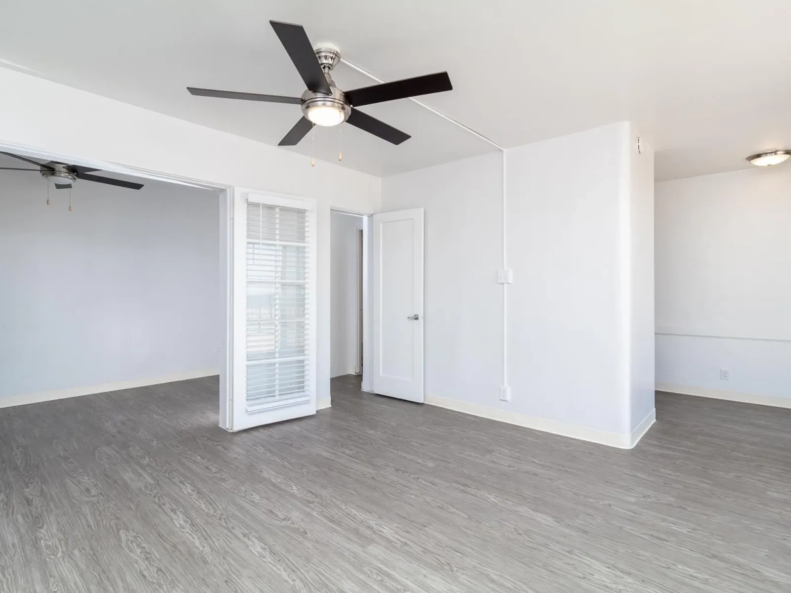Apartment photo for 1628-1724 East Ocean Blvd. - 4