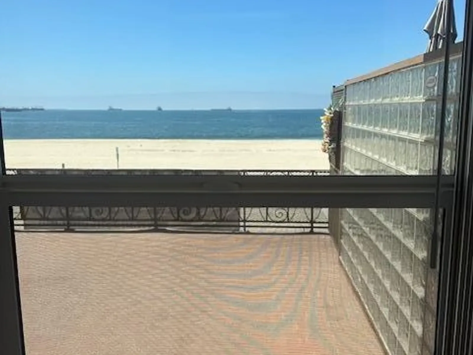 Apartment photo for 1628-1724 East Ocean Blvd. - 5