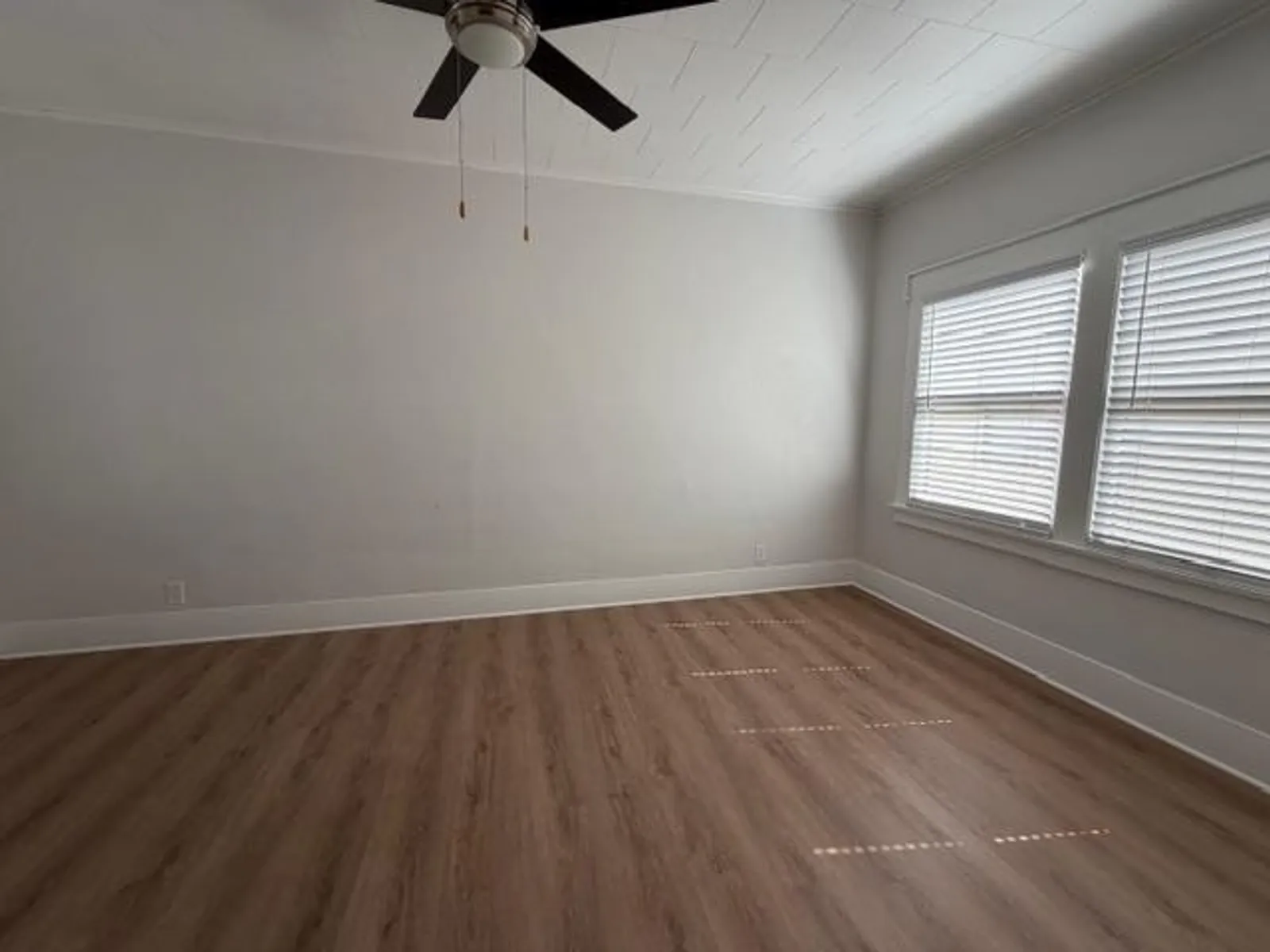 1628-1724 East Ocean Blvd. 7