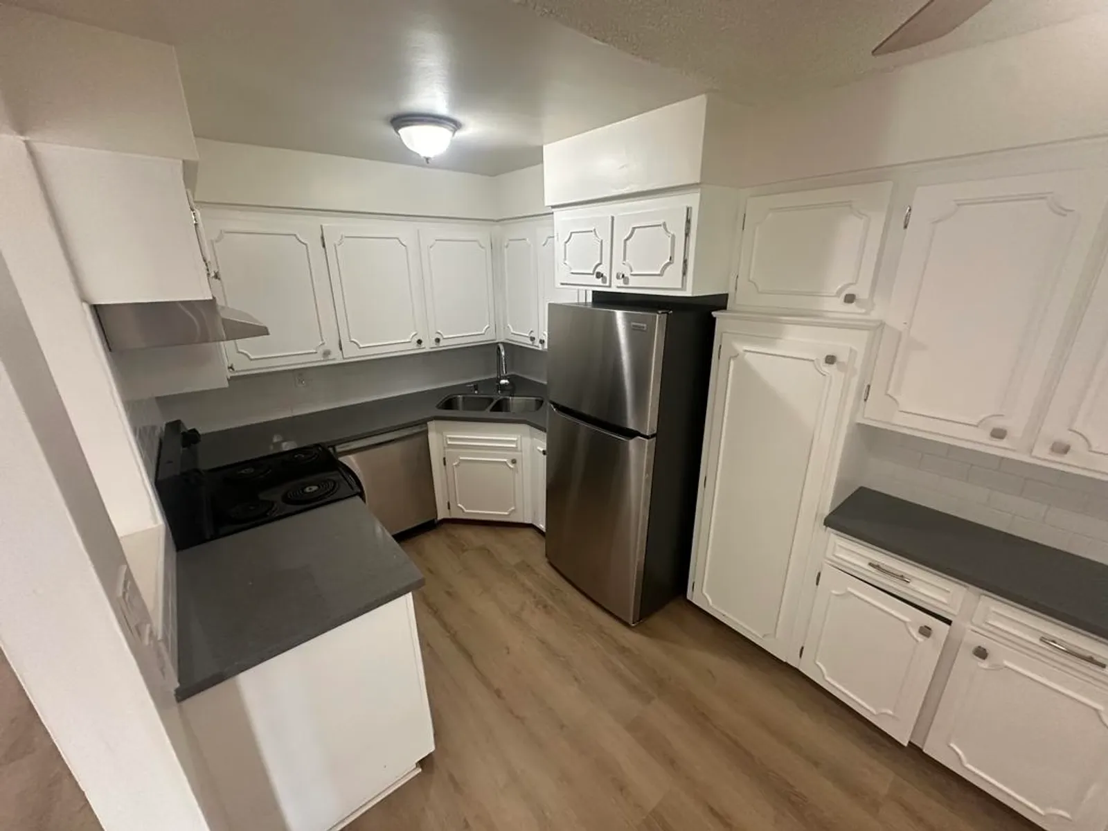 1254 E. 1st Street 1