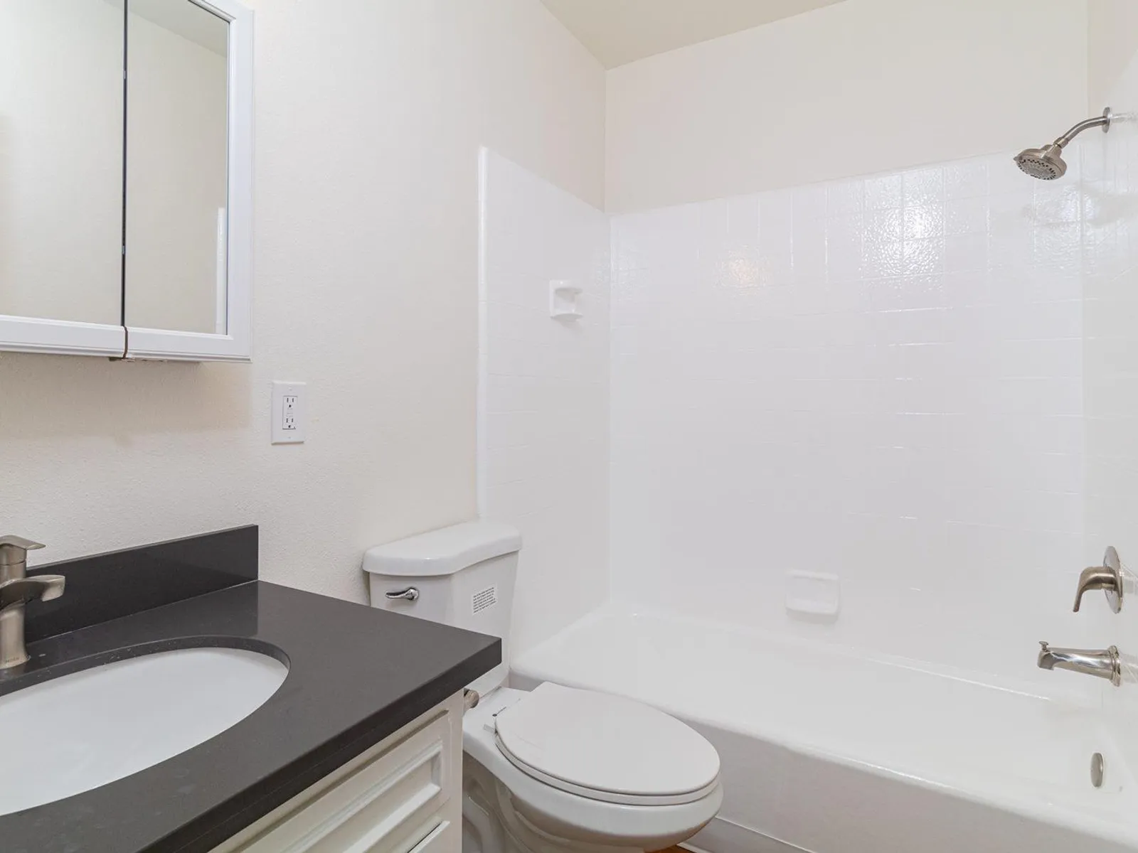 1254 E. 1st Street 11