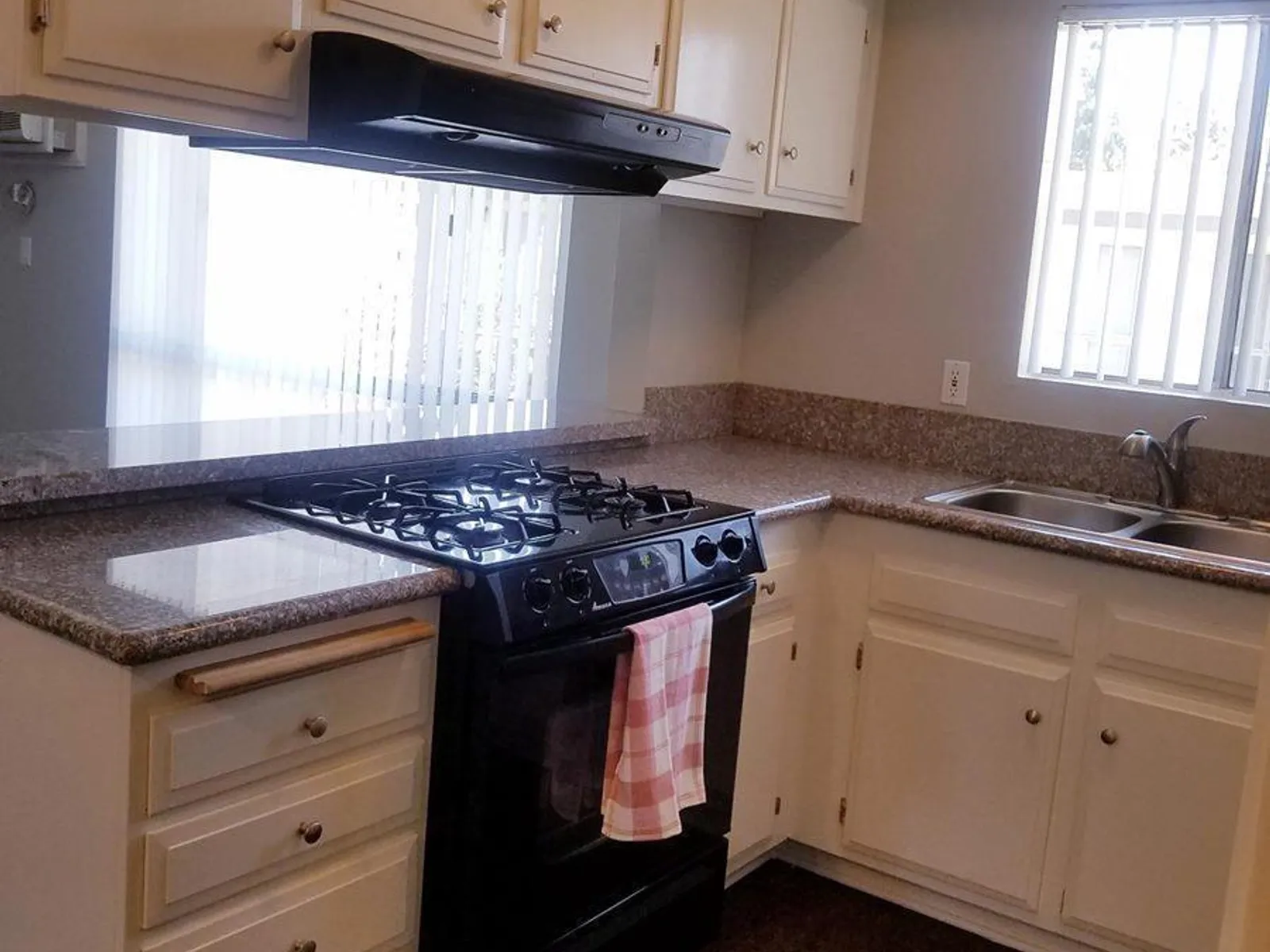 12441 Old River School Road 20