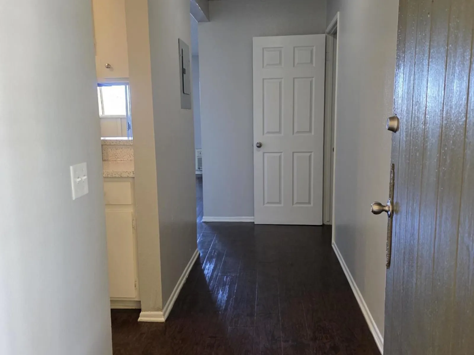 Apartment photo for 321 E. Orangewood Ave. - 7