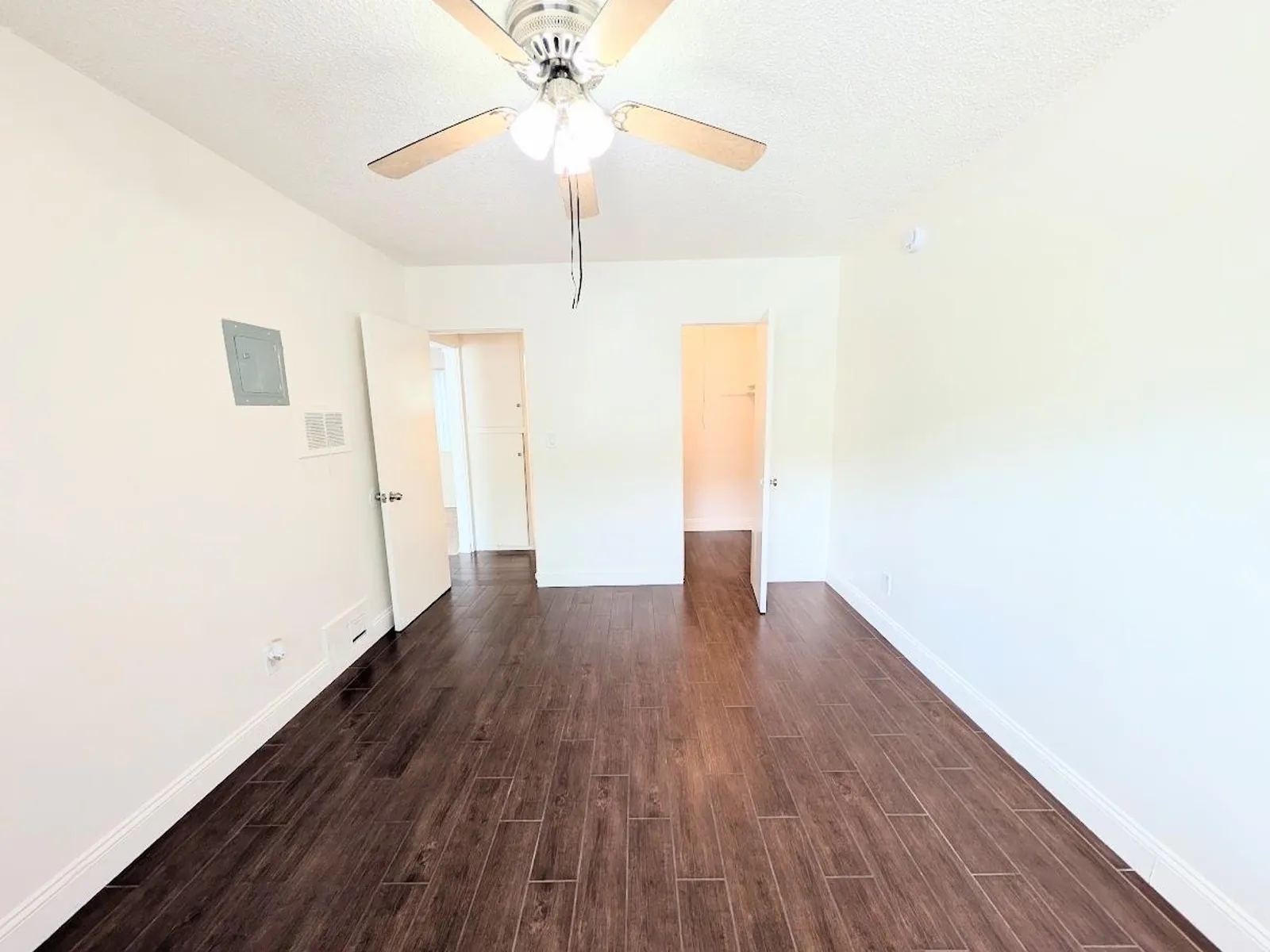 6737 Denny Ave. 5