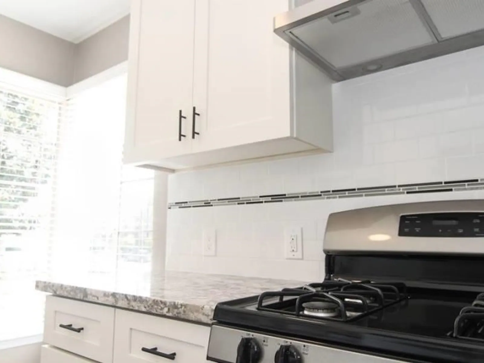 3617-3627 Ocean Blvd 19