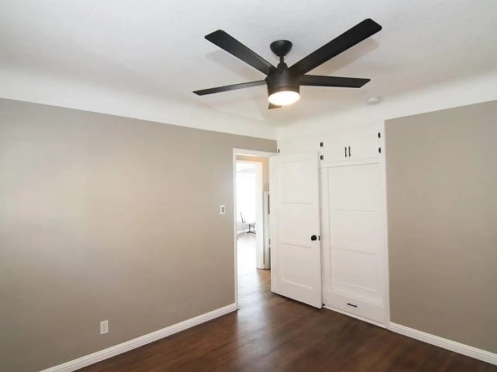 3617-3627 Ocean Blvd 24