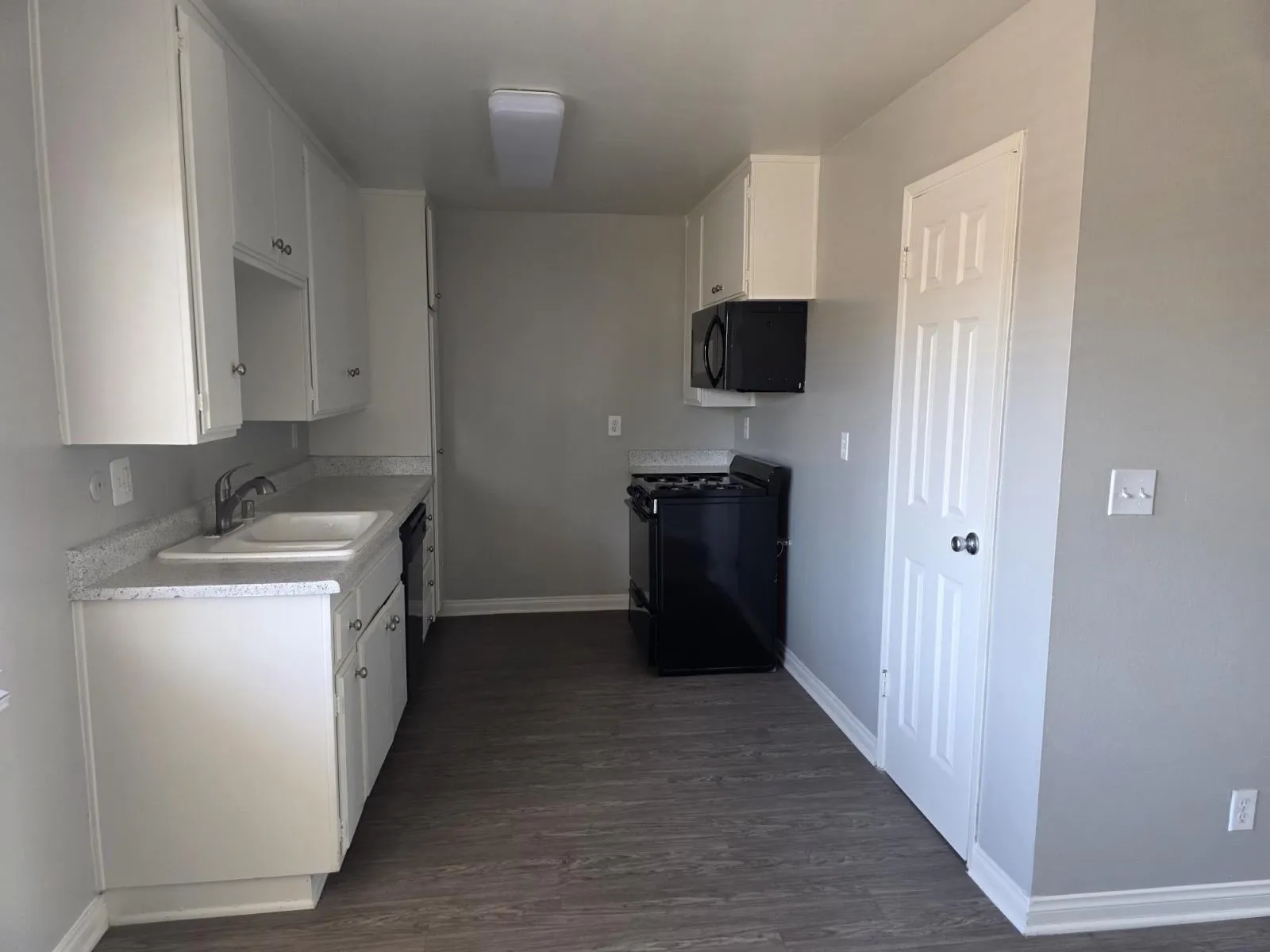 2515 W. Winston Rd 8