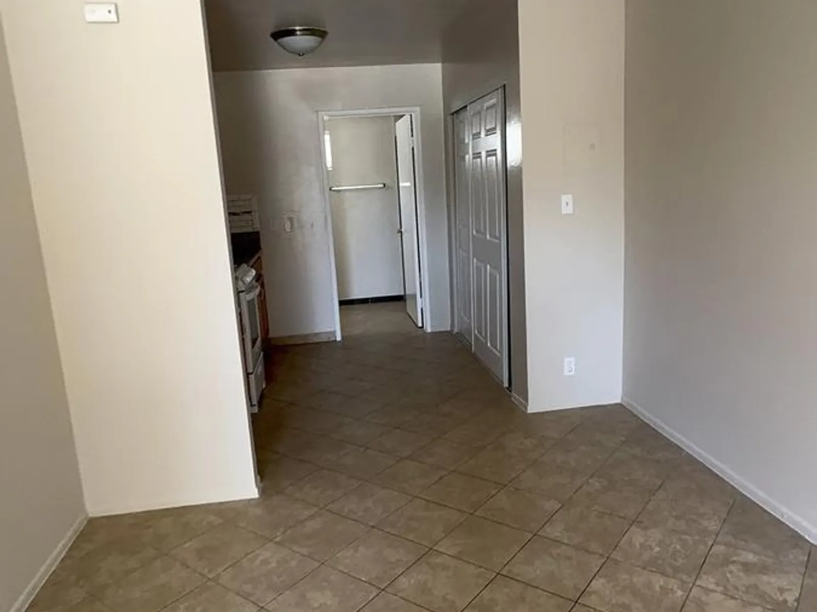 Apartment photo for 8742 Orion Avenue, photo 3