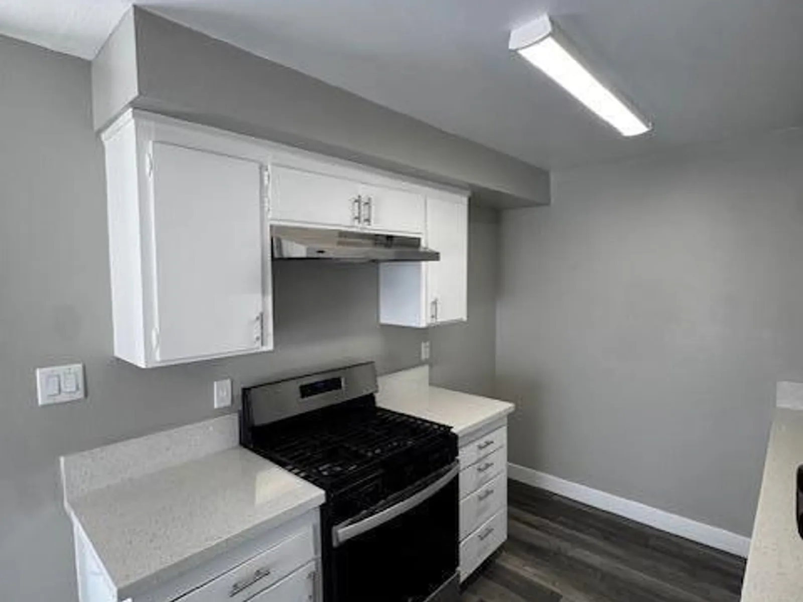 1220 Bryan Ave 6