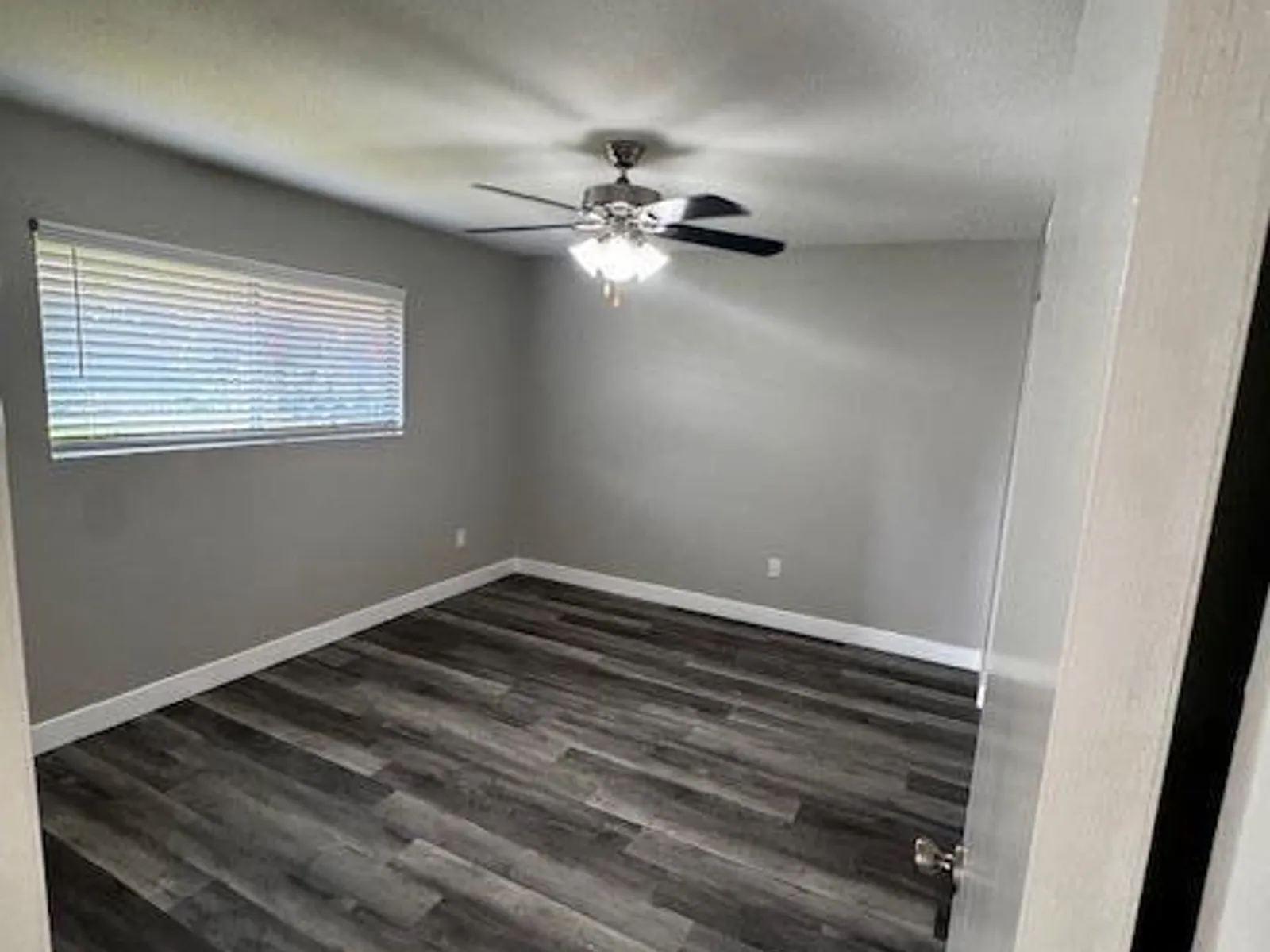 1220 Bryan Ave 9