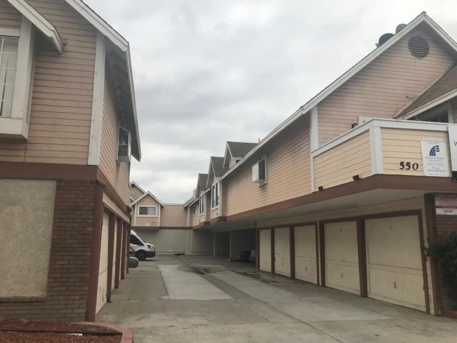 550 Williamson Ave 6